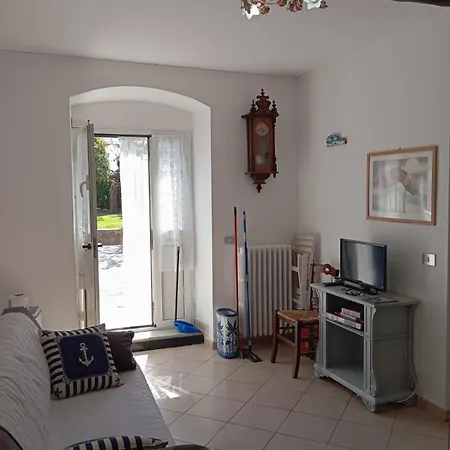 Apartman La Casetta A Due Passi Dal Mare- 30 Steps From The - Sea Wiew Riva Trigoso