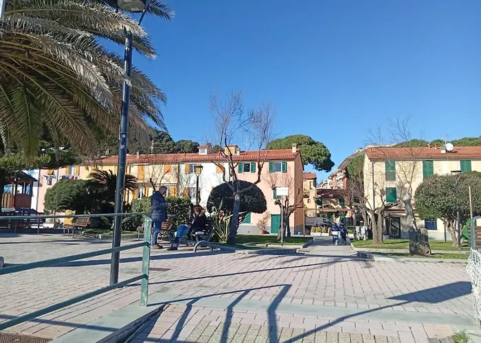 La Casetta A Due Passi Dal Mare- 30 Steps From The - Sea Wiew Appartement